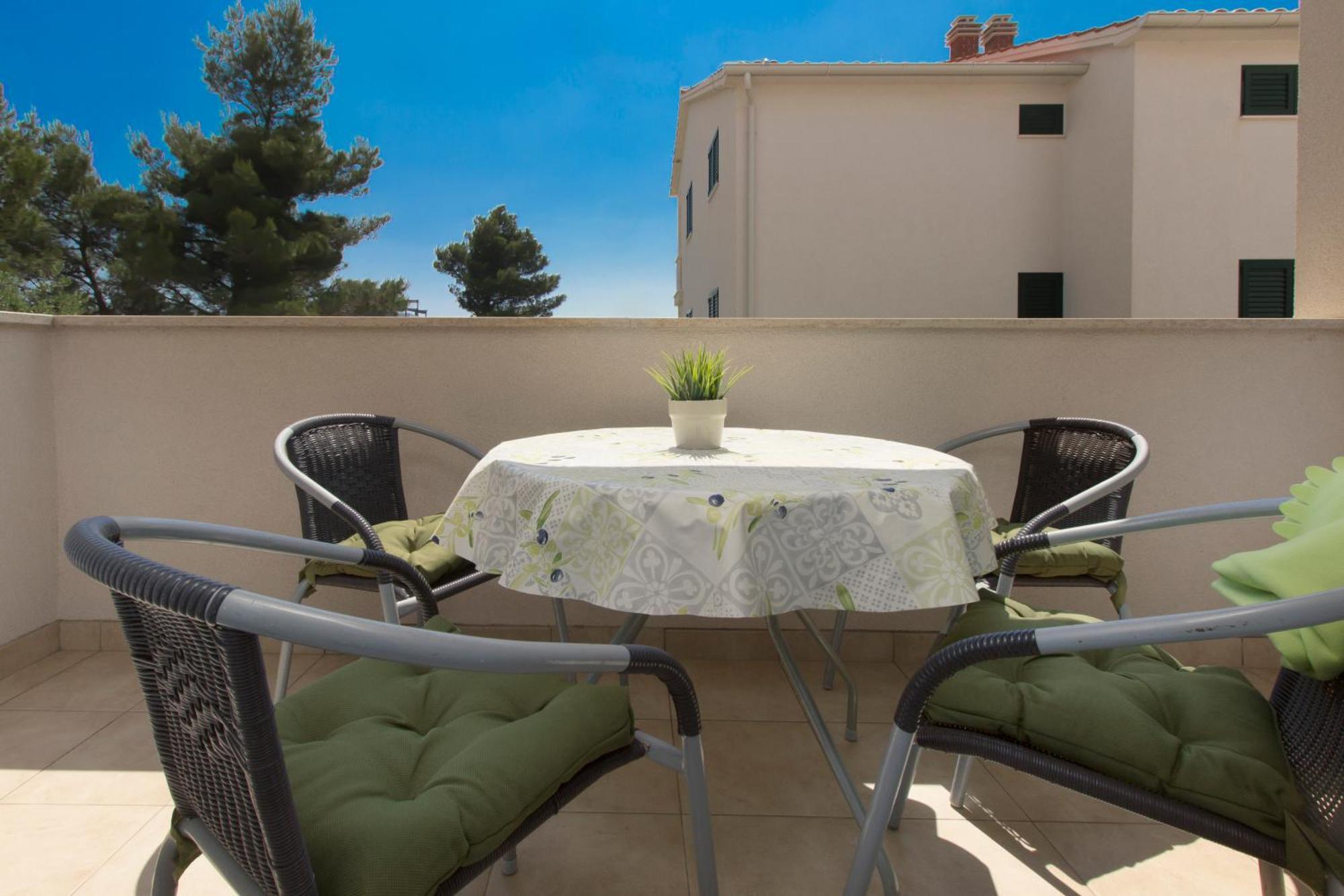 Apartmani Gnjidic Srima Exterior foto
