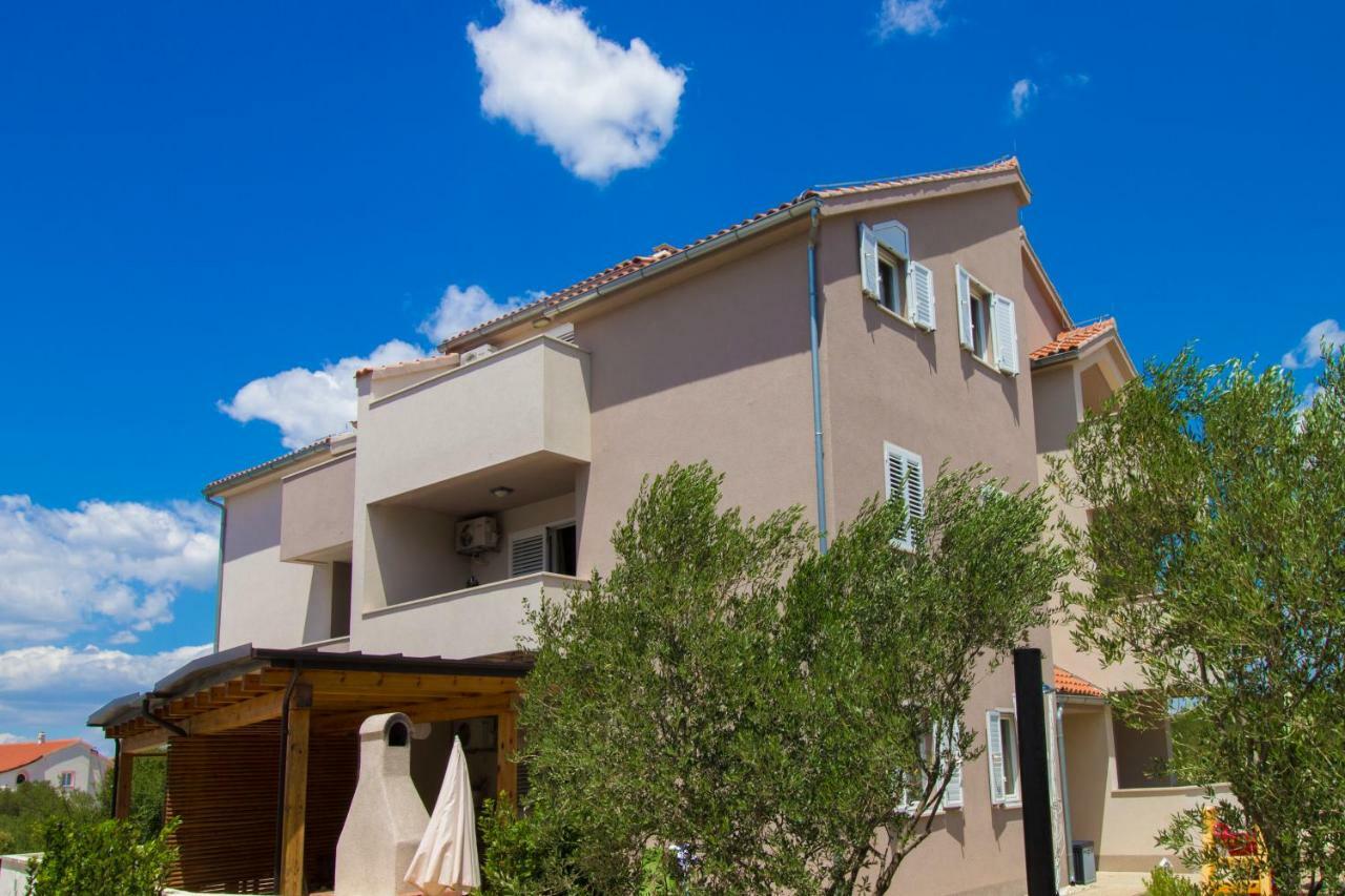 Apartmani Gnjidic Srima Exterior foto
