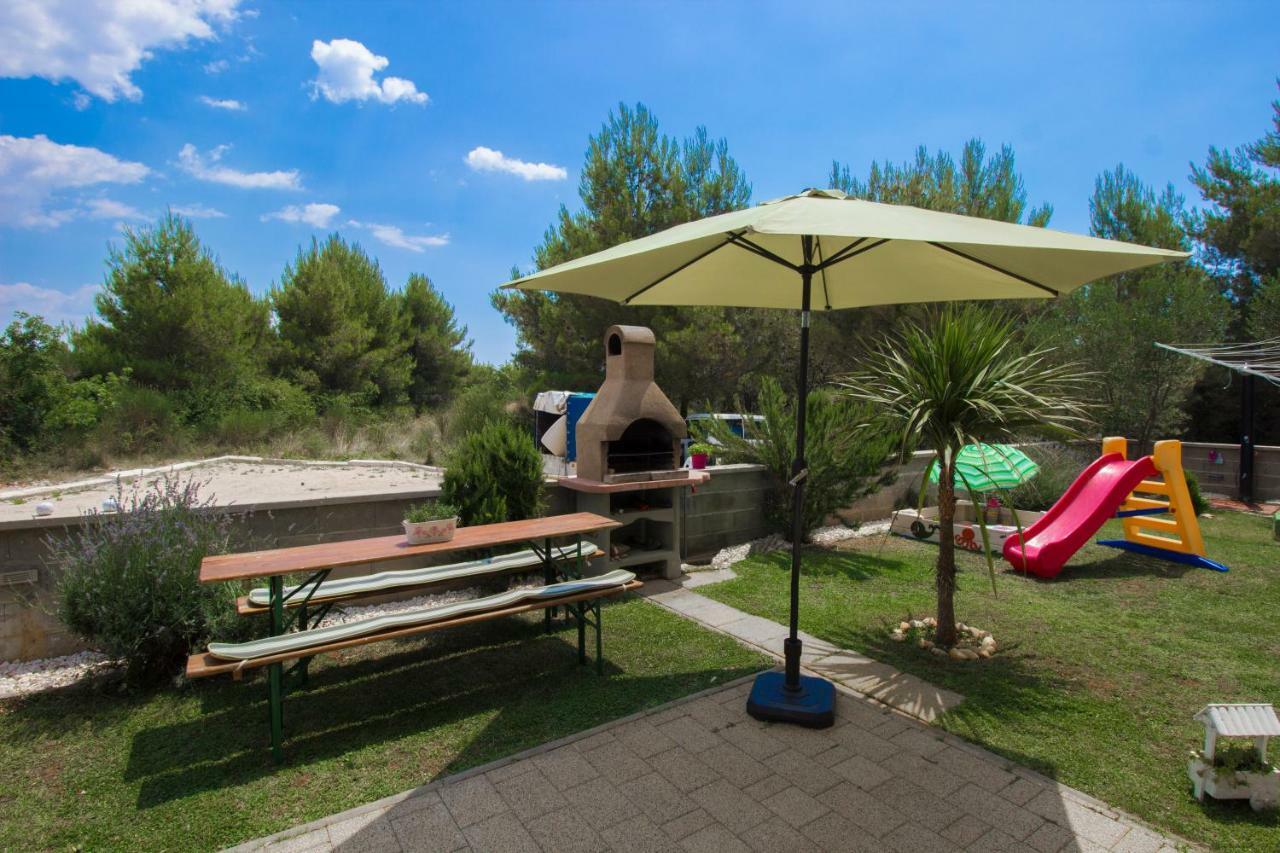 Apartmani Gnjidic Srima Exterior foto