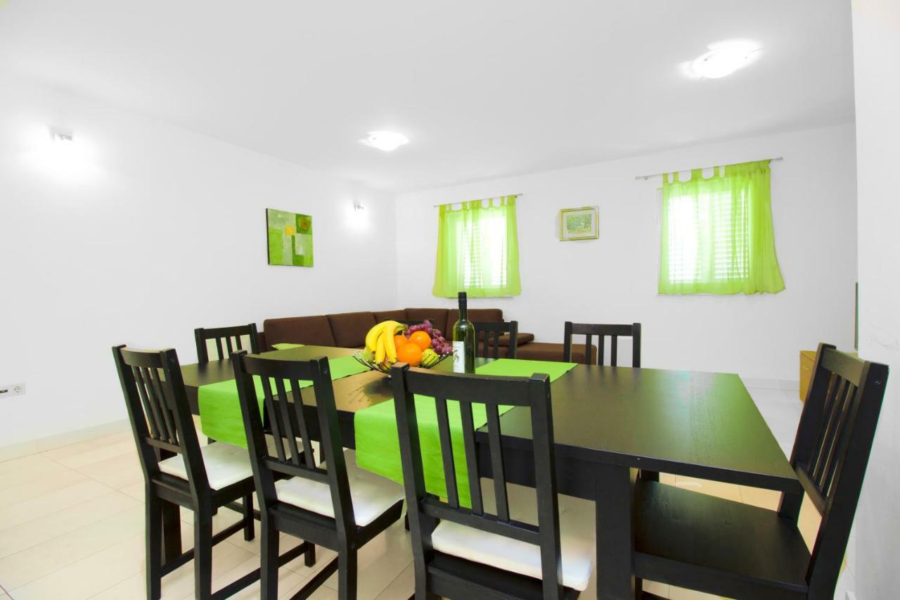 Apartmani Gnjidic Srima Exterior foto