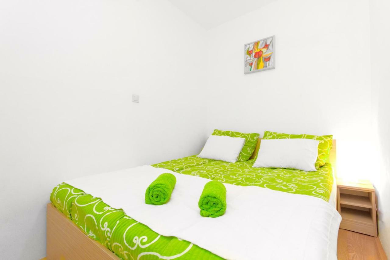 Apartmani Gnjidic Srima Exterior foto